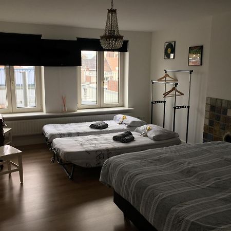 B&B Check Mate Roermond Εξωτερικό φωτογραφία