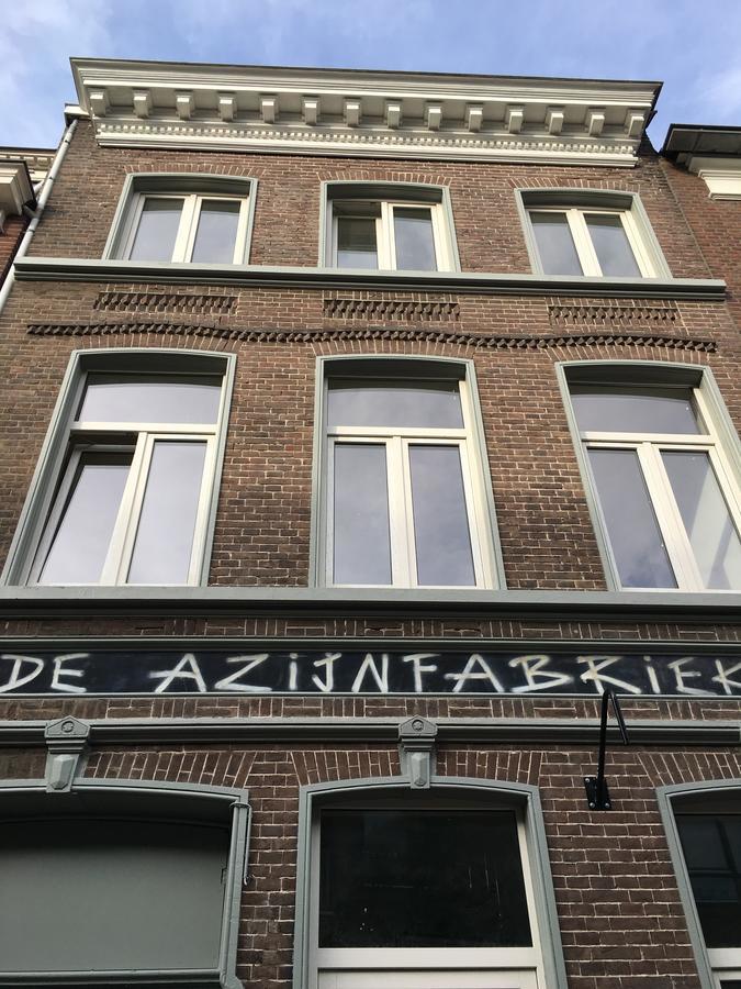 B&B Check Mate Roermond Εξωτερικό φωτογραφία