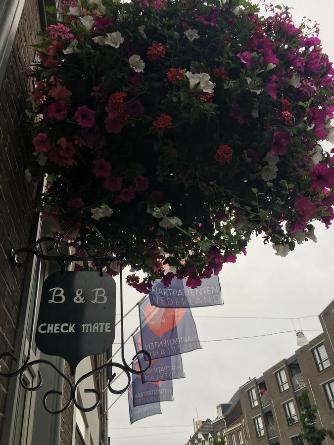 B&B Check Mate Roermond Εξωτερικό φωτογραφία