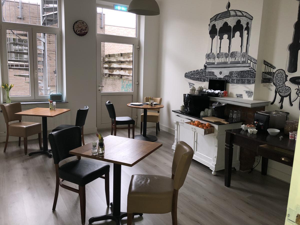 B&B Check Mate Roermond Εξωτερικό φωτογραφία