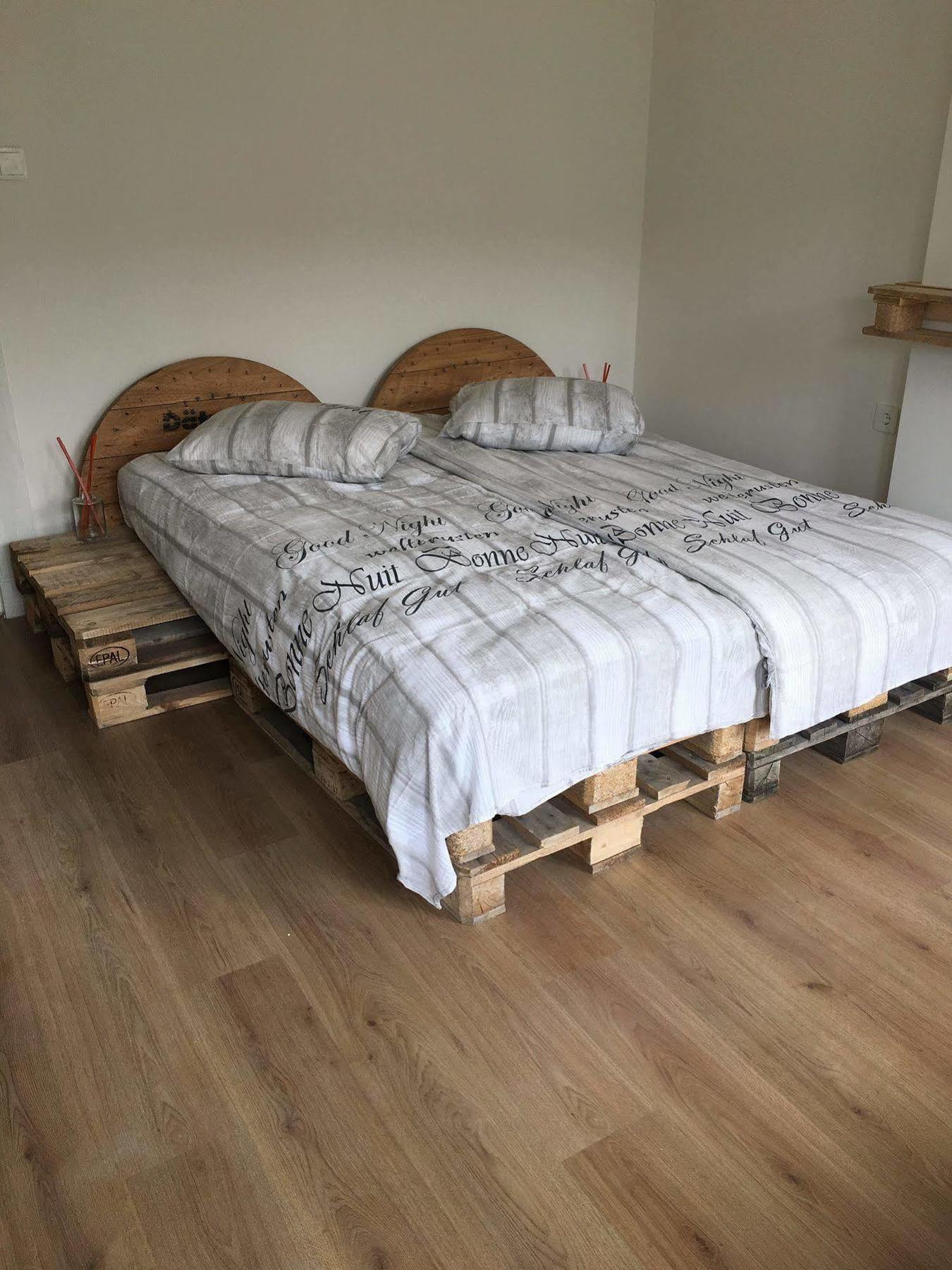 B&B Check Mate Roermond Εξωτερικό φωτογραφία