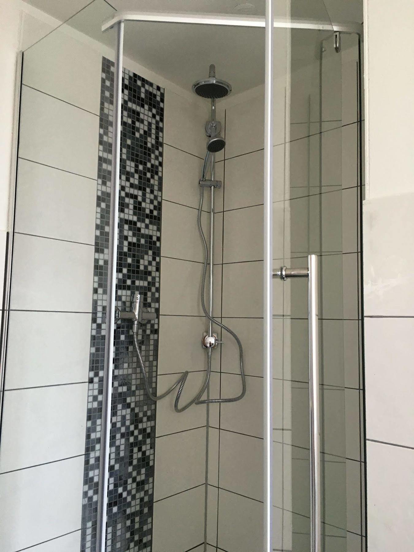 B&B Check Mate Roermond Εξωτερικό φωτογραφία