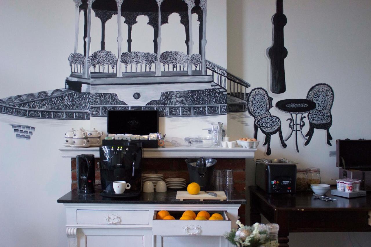 B&B Check Mate Roermond Εξωτερικό φωτογραφία