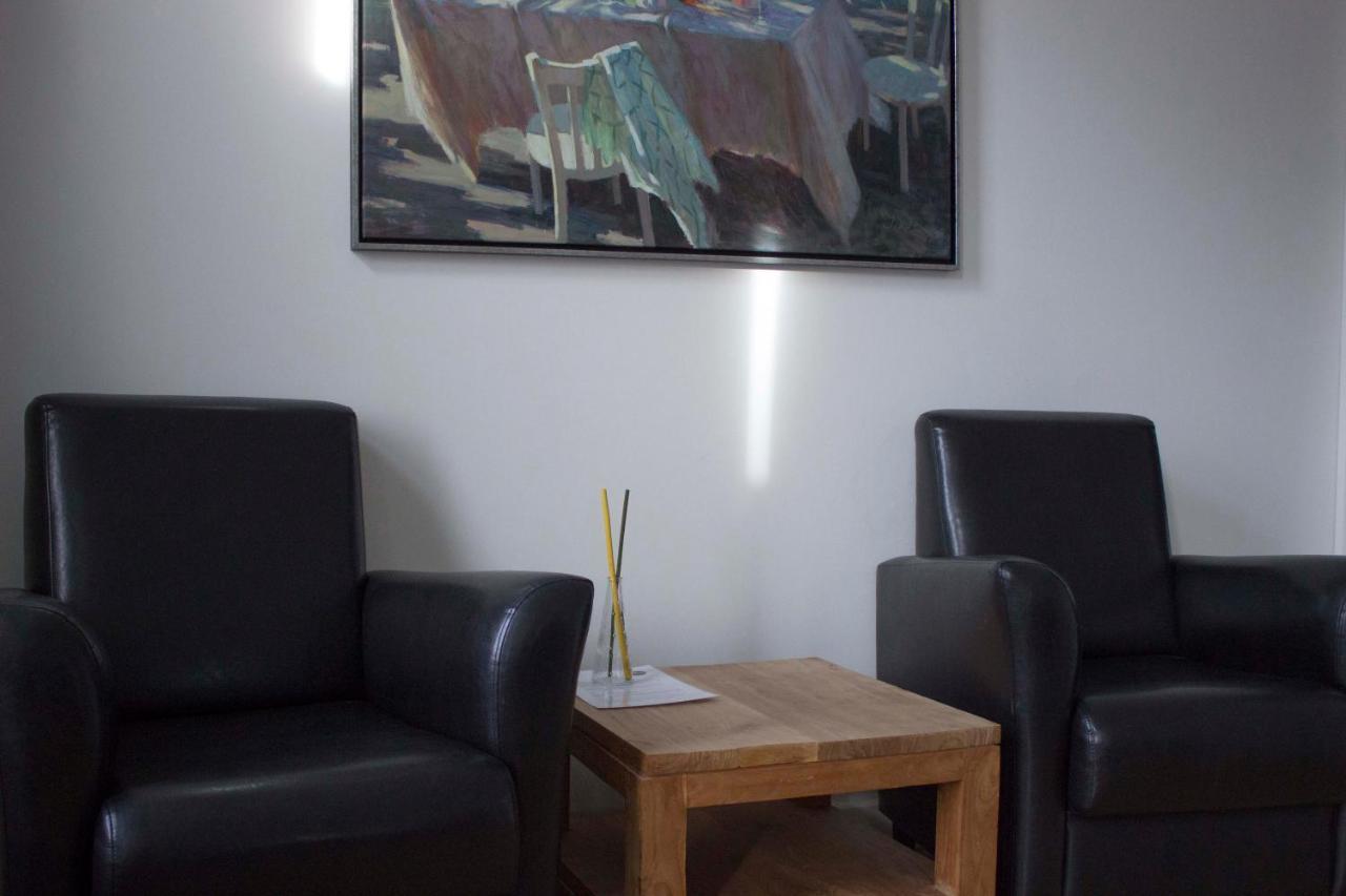 B&B Check Mate Roermond Εξωτερικό φωτογραφία