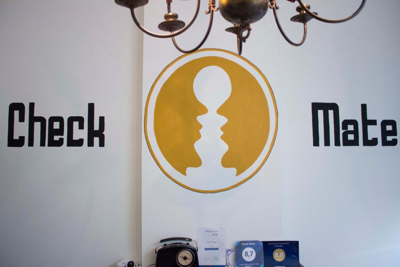 B&B Check Mate Roermond Εξωτερικό φωτογραφία