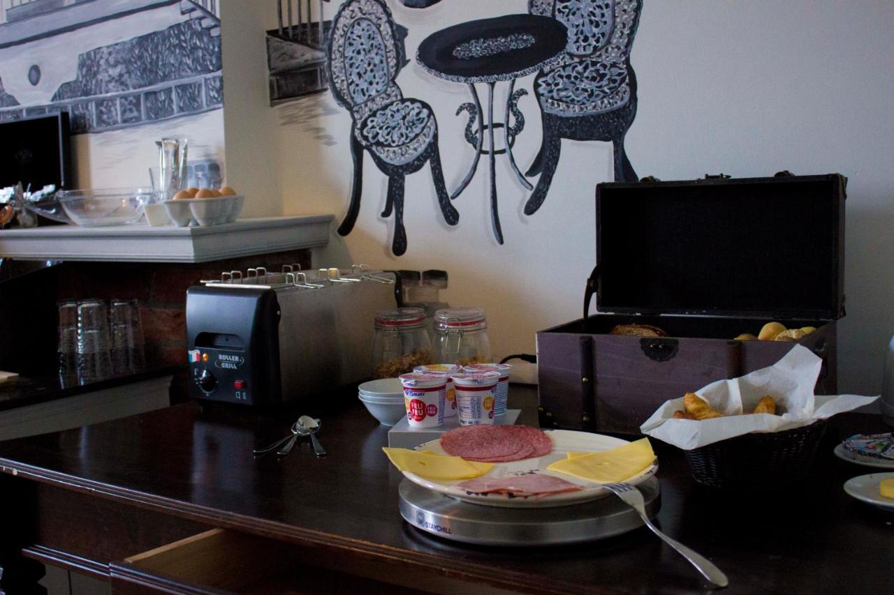 B&B Check Mate Roermond Εξωτερικό φωτογραφία