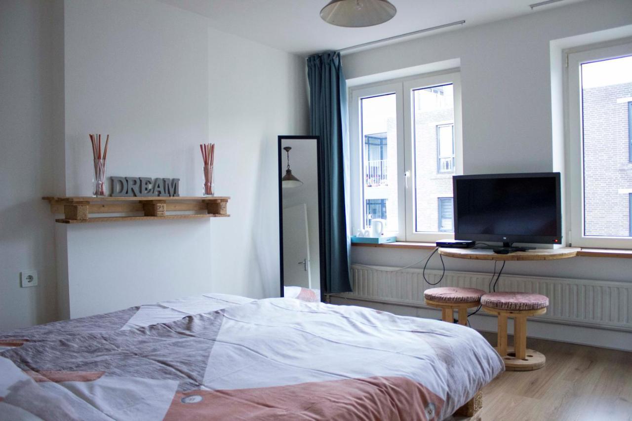 B&B Check Mate Roermond Εξωτερικό φωτογραφία